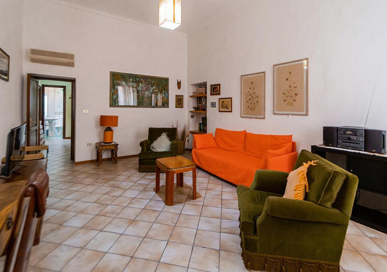 Murphy Holiday Home - Residenza Italia La Maddalena  Zewnętrze zdjęcie