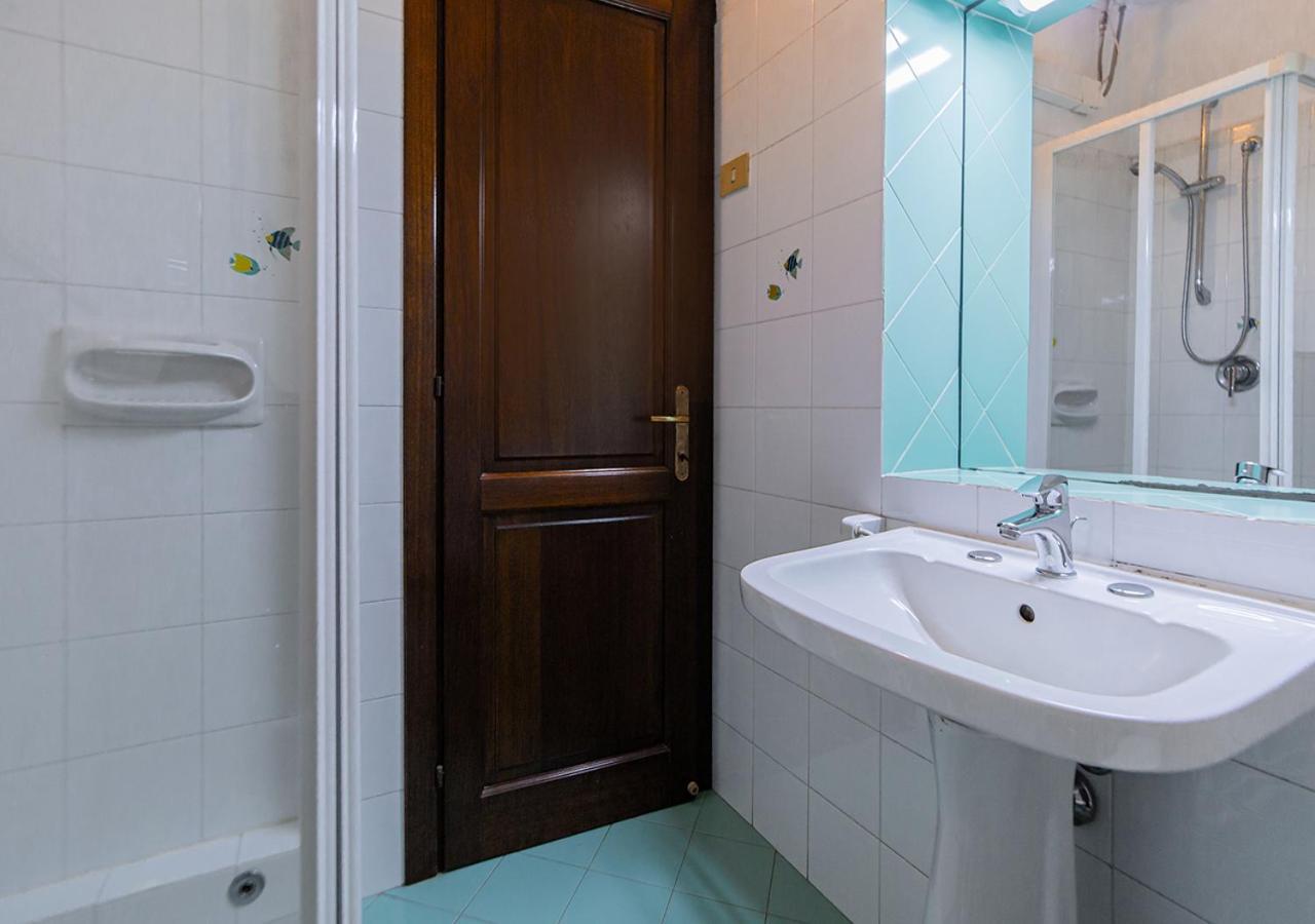 Murphy Holiday Home - Residenza Italia La Maddalena  Zewnętrze zdjęcie